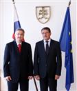 Predseda Národnej rady SR pán Pavol Paška prijal mimoriadneho a splnomocneného veľvyslanca Spolkovej republiky Nemecko J. E. pána Michaela G. Schmunka.
(Otvorí sa v novom okne)