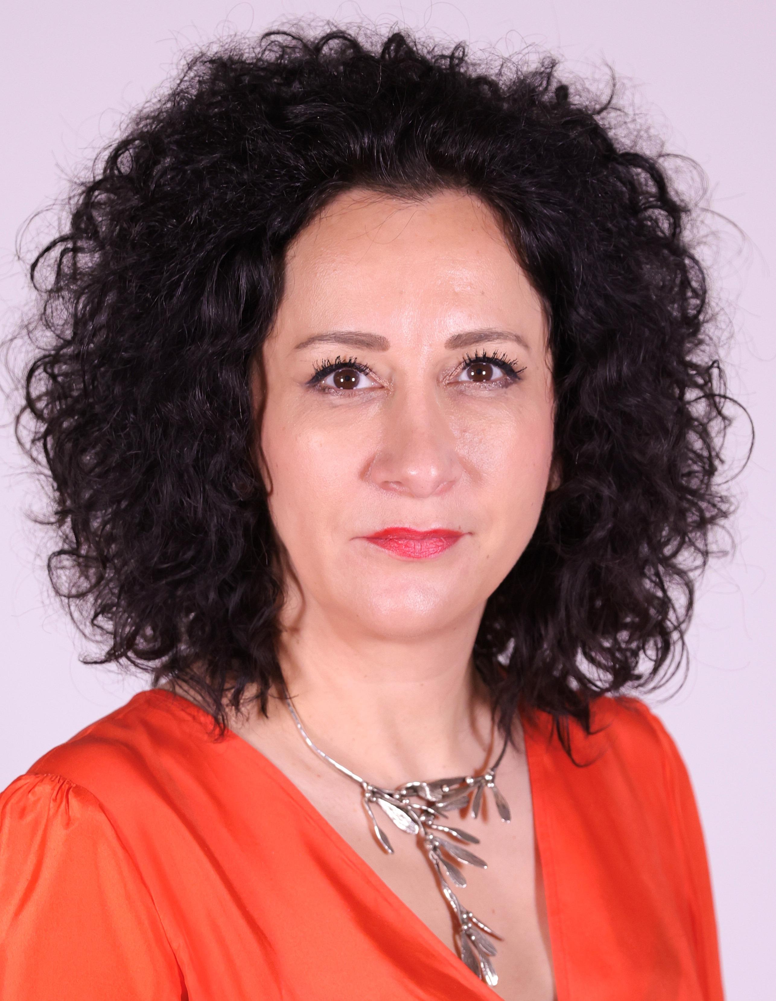 Jaurová, Zora