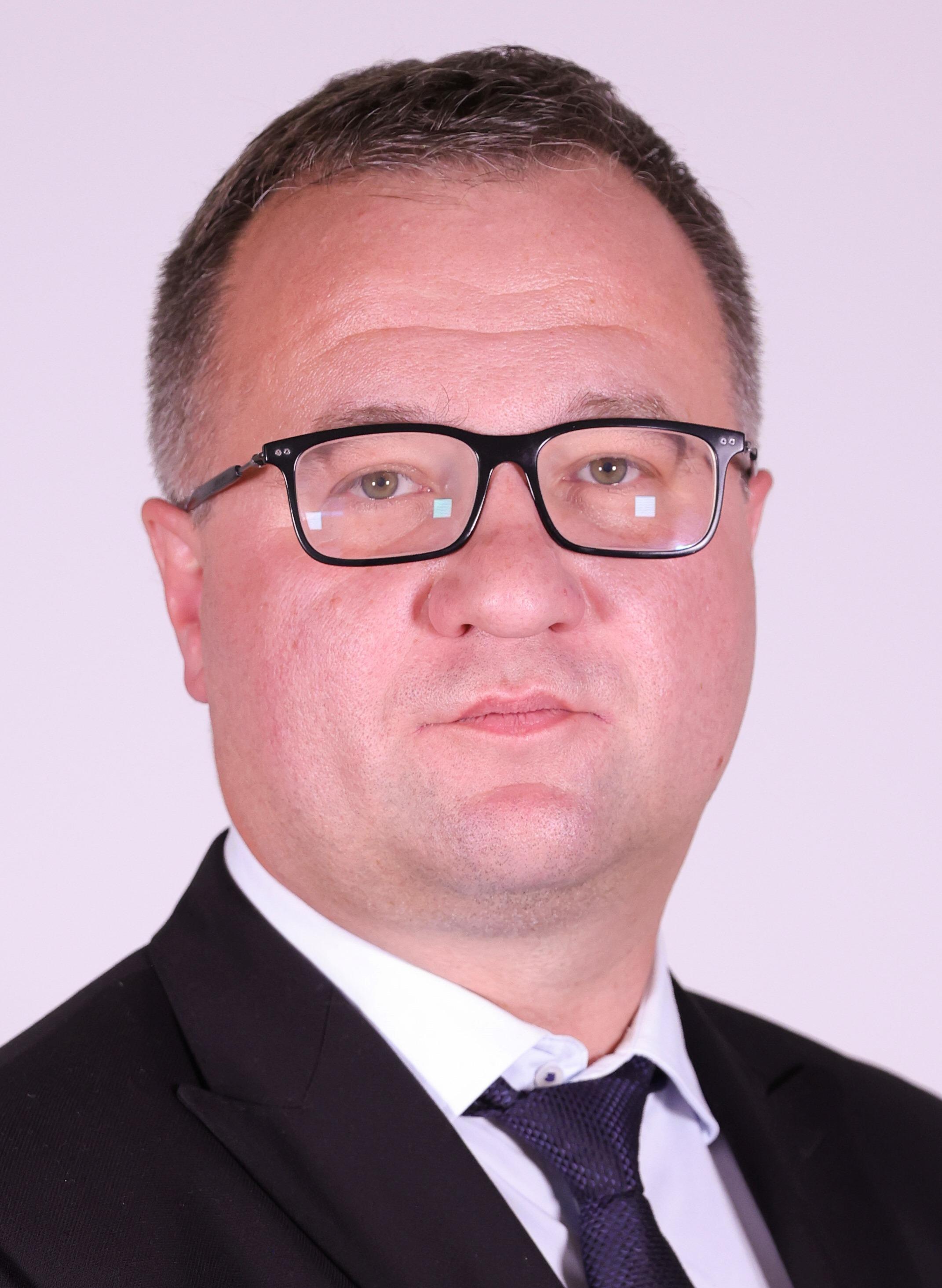Šalitroš, Radomír
