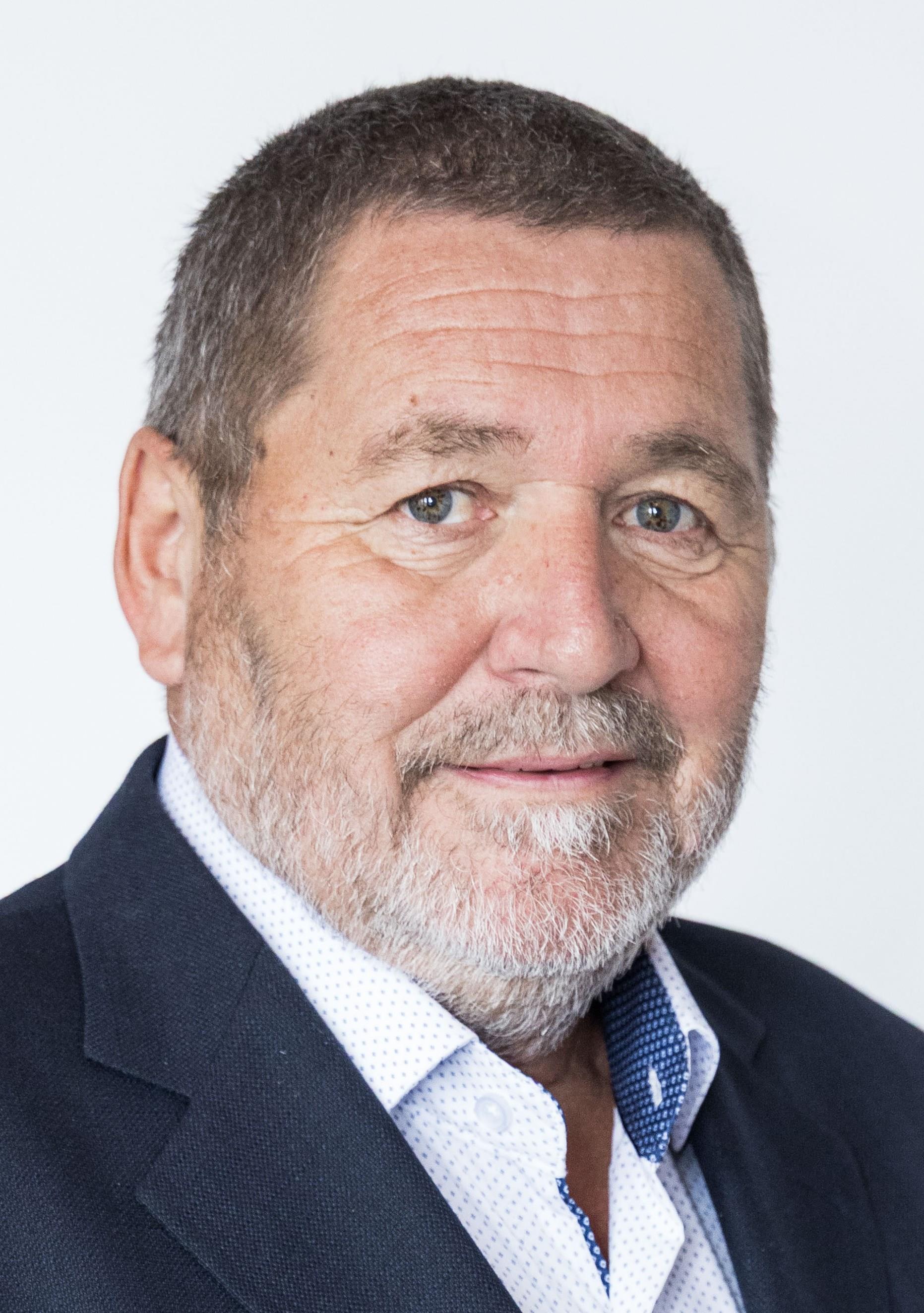 Macášek, Vladimír