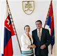 Predseda NR SR Pavol Paška prijal J. E. pani Radmilu Hrustanović, mimoriadnu a splnomocnenú veľvyslankyňu Srbskej republiky v SR. (Otvorí sa v novom okne)