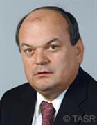 Fajnor, Karol